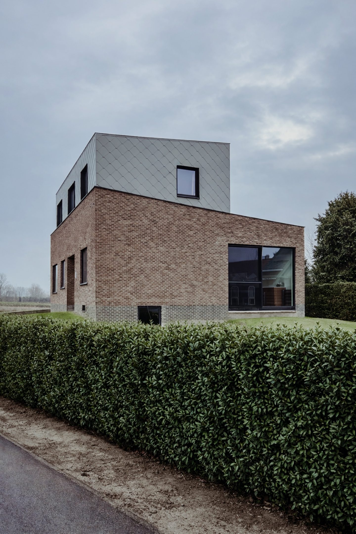 20260221 161900647 i OS