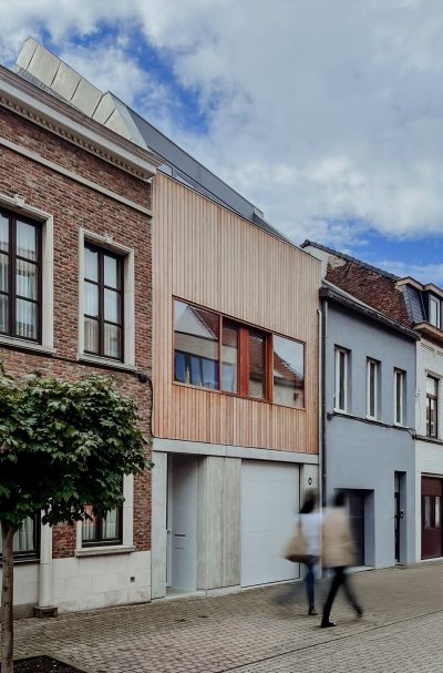 Drie2 0 Gevel Staand Bewerkt